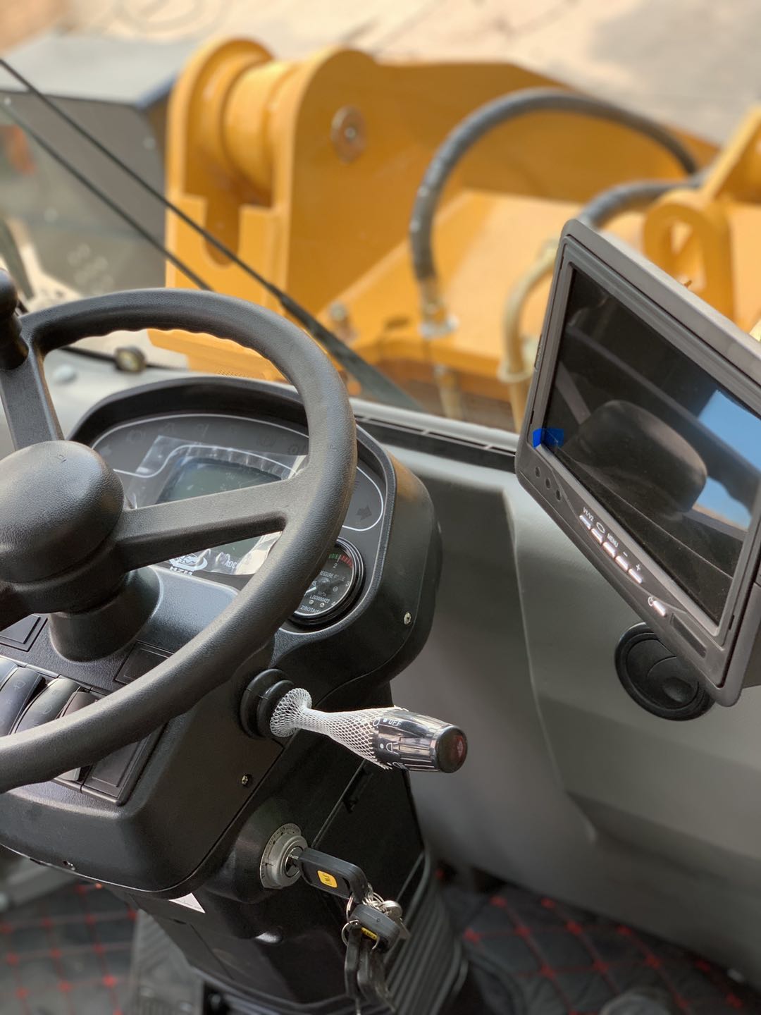 UHI Machinery UWL280 Wheel Loader 123HP Cummins 2.8T Lift Reference