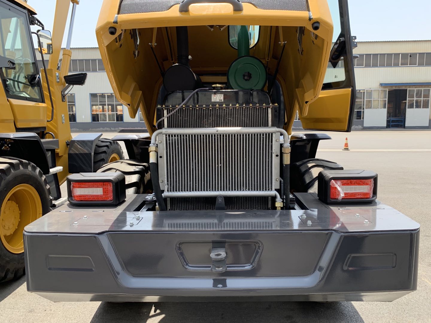 UHI LG940 114HP 2.5T Lift Reference
